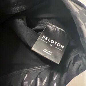 Peloton Black Shiny Houndstooth Racerback Sports Bra Size Medium